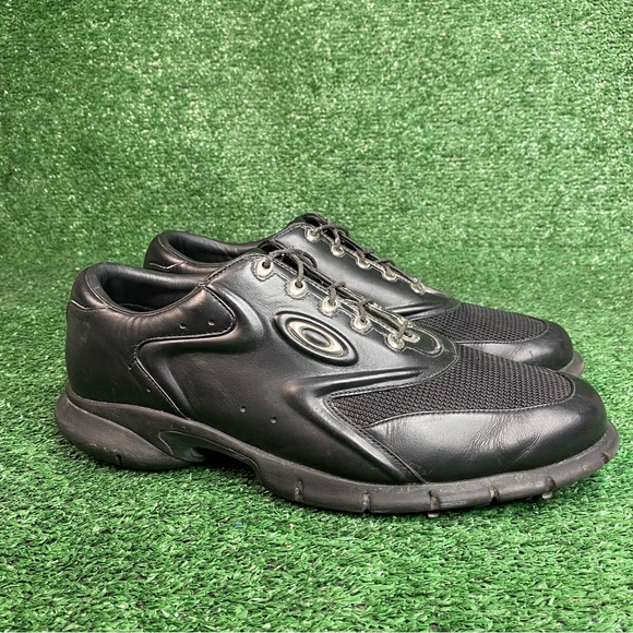 VTG Oakley Men’s Golf Shoes Black Leather & Canvas Size 11.5 Spikes Rare